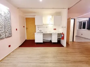 Pronájem kanceláře, Praha - Řepy, Žalanského, 53 m2