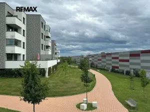 Pronájem bytu 2+kk, Praha - Štěrboholy, Kryšpínova, 63 m2