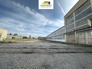 Pronájem komerčního pozemku, Hradec Králové - Kukleny, Pražská třída, 2000 m2