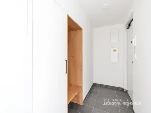 Pronájem bytu 3+kk, Praha - Kamýk, Zimova, 71 m2