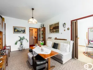 Prodej bytu 3+1, Pardubice, Blahoutova, 71 m2