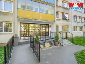 Prodej bytu 3+1, Praha - Prosek, Bílinská, 54 m2