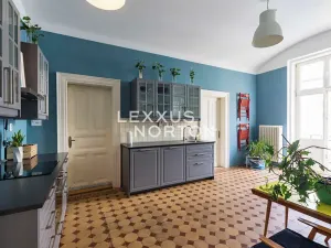 Prodej bytu 4+1, Praha - Nové Město, Masarykovo nábřeží, 133 m2