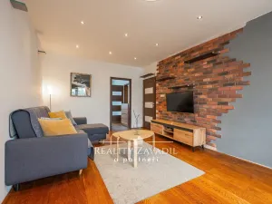 Pronájem bytu 2+1, Praha - Žižkov, Na vrcholu, 52 m2