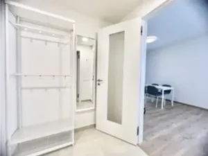 Pronájem bytu 2+kk, Praha - Libeň, Vojenova, 54 m2