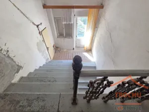 Prodej rodinného domu, Meziměstí - Starostín, 390 m2