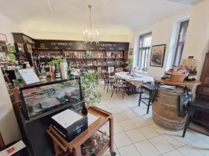 Pronájem obchodního prostoru, Praha - Nusle, Táborská, 42 m2