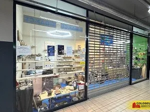 Pronájem obchodního prostoru, Brno - Brno-město, 12 m2