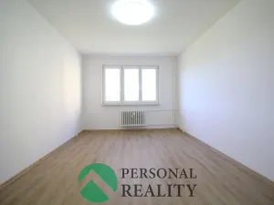 Prodej bytu 3+1, Rotava, Sídliště, 73 m2