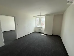 Pronájem bytu 2+kk, Chomutov, Žižkovo náměstí, 50 m2