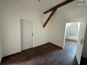 Pronájem bytu 2+kk, Chomutov, 28. října, 72 m2