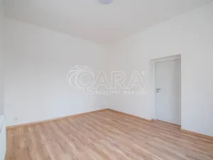 Pronájem bytu 4+kk, Dřevohryzy, 93 m2