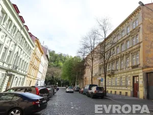 Pronájem bytu 3+1, Praha - Karlín, Vítkova, 98 m2