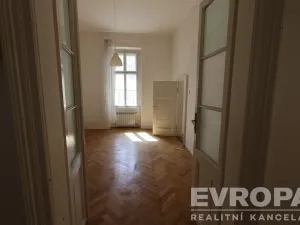 Pronájem bytu 3+1, Praha - Karlín, Vítkova, 98 m2