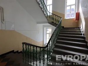 Pronájem bytu 3+1, Praha - Karlín, Vítkova, 98 m2