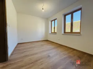 Pronájem bytu 3+kk, Valtice, P. Bezruče, 99 m2