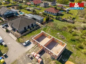 Prodej pozemku pro bydlení, Hrušovany, 827 m2