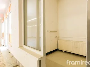 Prodej obchodního prostoru, Lhota Rapotina, 245 m2