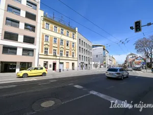 Pronájem bytu 1+kk, Brno - Trnitá, Křenová, 29 m2