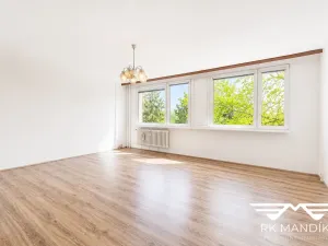 Pronájem bytu 1+kk, Praha - Troja, Lublinská, 42 m2