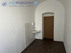 Pronájem ordinace, Přibyslav, Bechyňovo náměstí, 60 m2