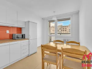 Prodej bytu 2+1, Praha - Řepy, Makovského, 67 m2