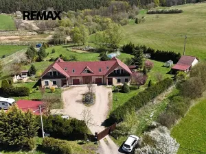 Prodej vícegeneračního domu, Předenice, 399 m2