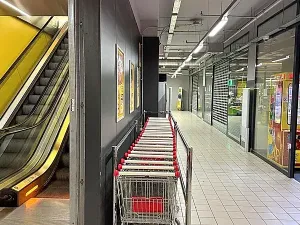 Pronájem obchodního prostoru, Brno, náměstí Svobody, 12 m2