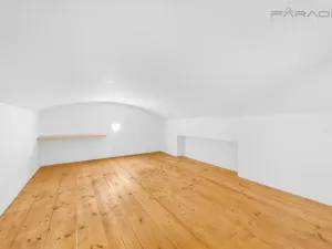 Pronájem bytu 3+1, Praha - Vinohrady, Bělehradská, 65 m2