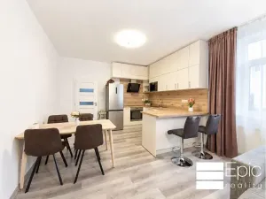 Pronájem bytu 2+kk, Mělník, Nůšařská, 53 m2