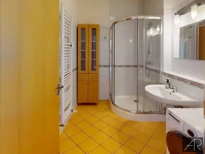 Pronájem bytu 3+kk, Praha - Podolí, Jeremenkova, 84 m2