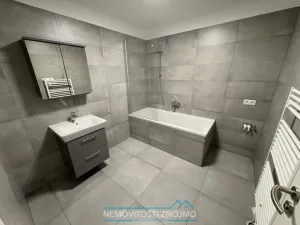 Pronájem bytu 2+kk, Znojmo, Sládkova, 61 m2