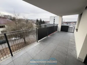 Pronájem bytu 2+kk, Znojmo, Sládkova, 61 m2