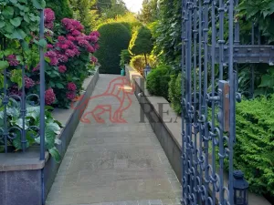 Prodej vily, Říčany - Strašín, Modřínová, 458 m2