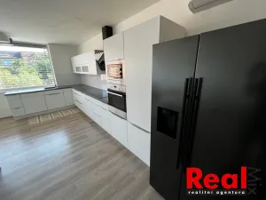 Pronájem bytu 3+kk, Brno, Klíny, 130 m2
