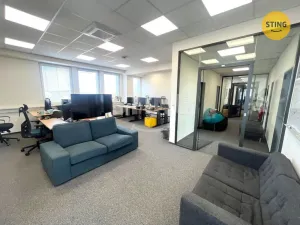 Pronájem kanceláře, Ostrava, Kounicova, 323 m2