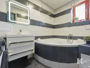 Prodej bytu 3+1, Hradec Králové, Skupova, 71 m2