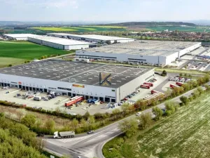 Pronájem obchodního prostoru, Kozomín, 225 m2