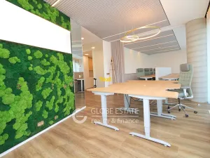 Prodej kanceláře, Praha - Karlín, 128 m2