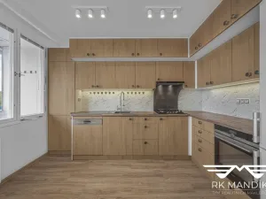 Pronájem bytu 3+kk, Praha - Prosek, Prosecká, 69 m2