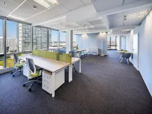 Pronájem kanceláře, Praha, Na strži, 222 m2