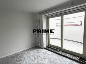 Pronájem bytu 3+1, Praha - Bubeneč, U akademie, 130 m2