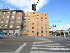 Pronájem bytu 1+1, Brno, Křížová, 37 m2