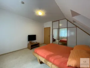 Prodej rodinného domu, Karlovy Vary, Slovenská, 170 m2