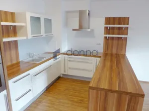 Pronájem bytu 2+kk, Praha, Na Harfě, 82 m2