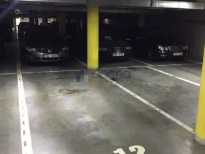 Pronájem bytu 2+kk, Praha, Na Harfě, 82 m2