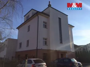 Pronájem kanceláře, Hradec Králové - Slezské Předměstí, Luční, 64 m2