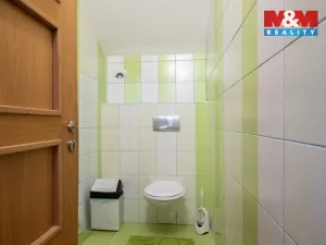 Prodej rodinného domu, Hajany, 285 m2