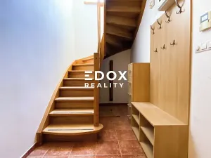 Prodej bytu 3+1, Praha - Braník, Za mlýnem, 148 m2