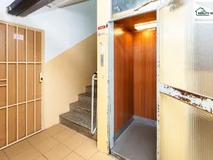 Prodej bytu 1+1, Cheb, Hrnčířská, 35 m2